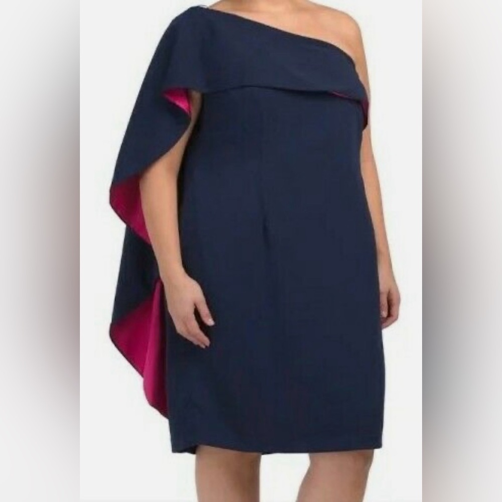 NWT Carmen Marc Valvo One Shoulder Cape Dress 22W